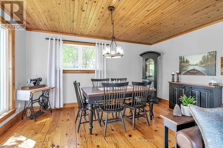 28331600/19662-john-street/south-glengarry-charlottenburgh-twp/south-glengarry/ontario/K0C2J0_17