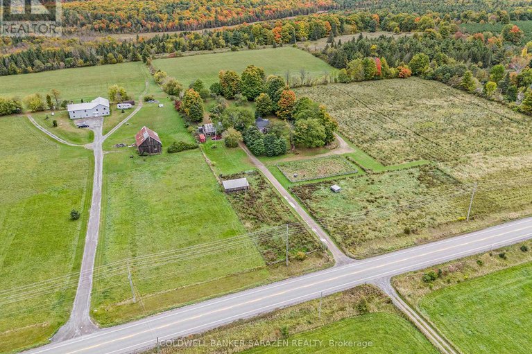 28582793/2030-burnstown-road/mcnabbraeside-twps/mcnabbraeside/ontario/K7V3Z4_41