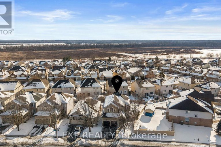 29385318/117-joshua-street/mer-bleuebradley-estatesanderson-park/ottawa/ontario/K1W0A4_47