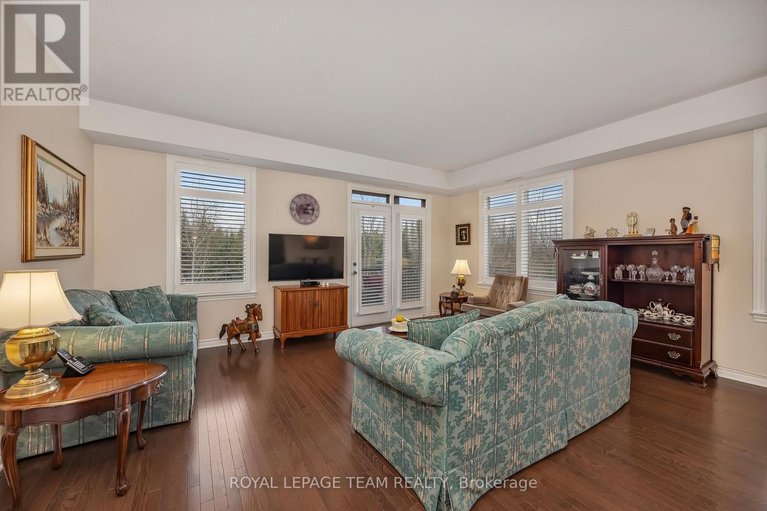 29684995/203-52-magnolia-way/north-grenville-twp-kemptville-south/north-grenville/ontario/K0G1J0_16