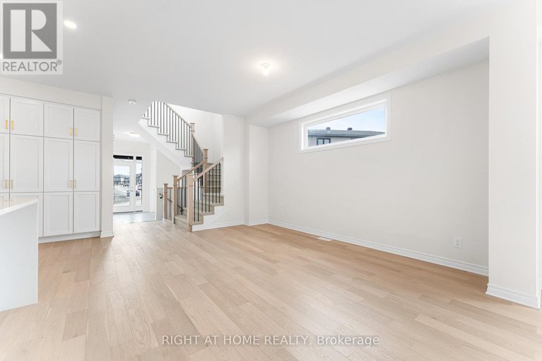 28522012/118-lumen-place/orleans-village/ottawa/ontario/K1W0S9_14