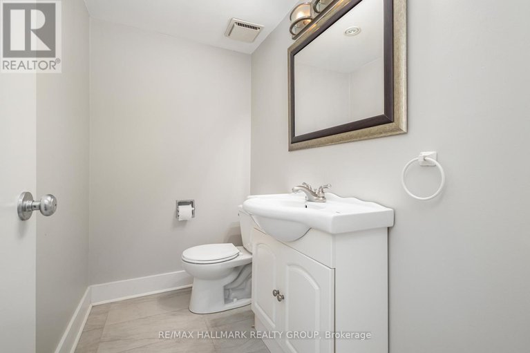 28956688/c-205-woodfield-drive/tanglewood/ottawa/ontario/K2G4P2_21