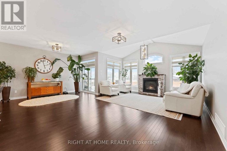 29367758/248-maygrass-way/remainder-of-stittsville-area/ottawa/ontario/K2S2K9_6