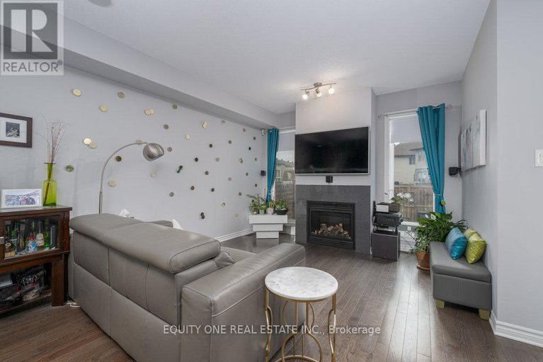 28285530/236-southbridge-street/riverside-southgloucester-glen/ottawa/ontario/K4M0C5_13