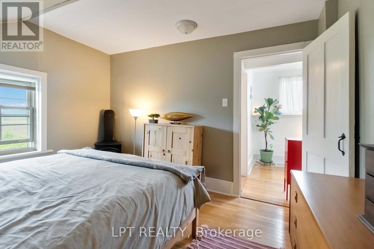 28364830/4484-county-12-road/south-stormont-osnabruck-twp/south-stormont/ontario/K0C1R0_33