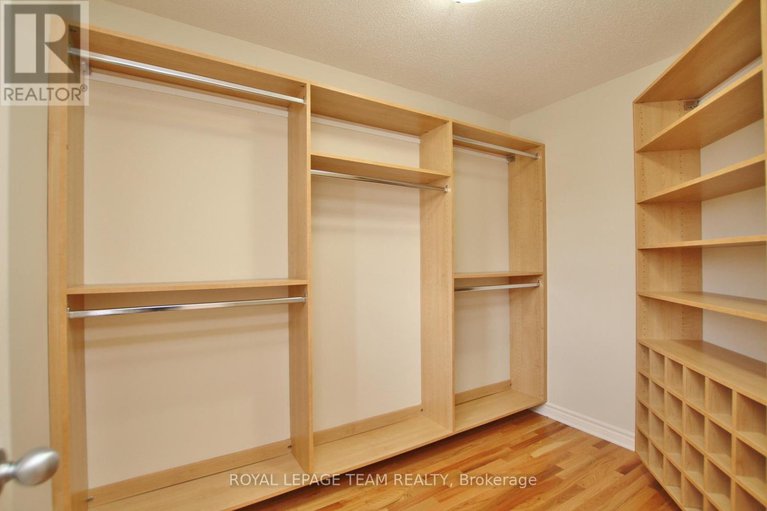 29359031/1032-marconi-avenue/morgans-grantsouth-march/ottawa/ontario/K2W0C8_11