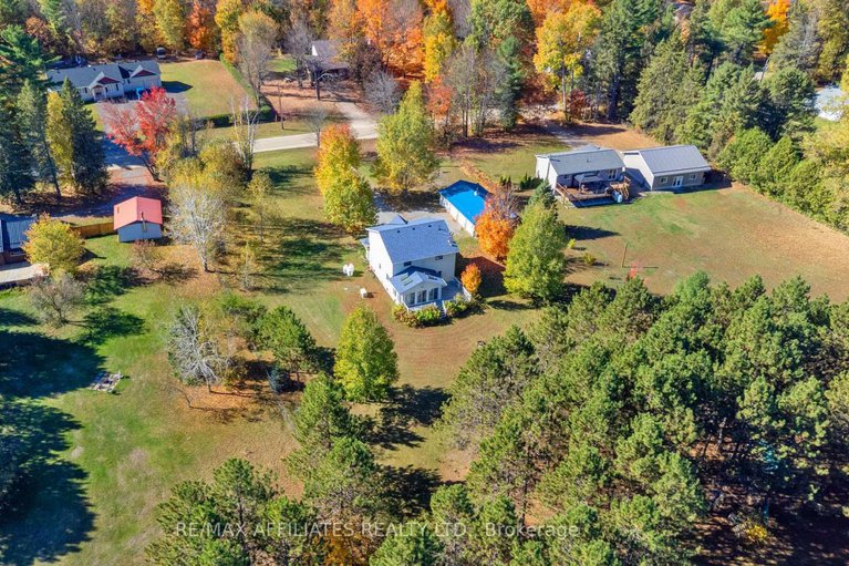 28980028/2296-eady-road/horton-twp/horton/ontario/K7V3Z8_36