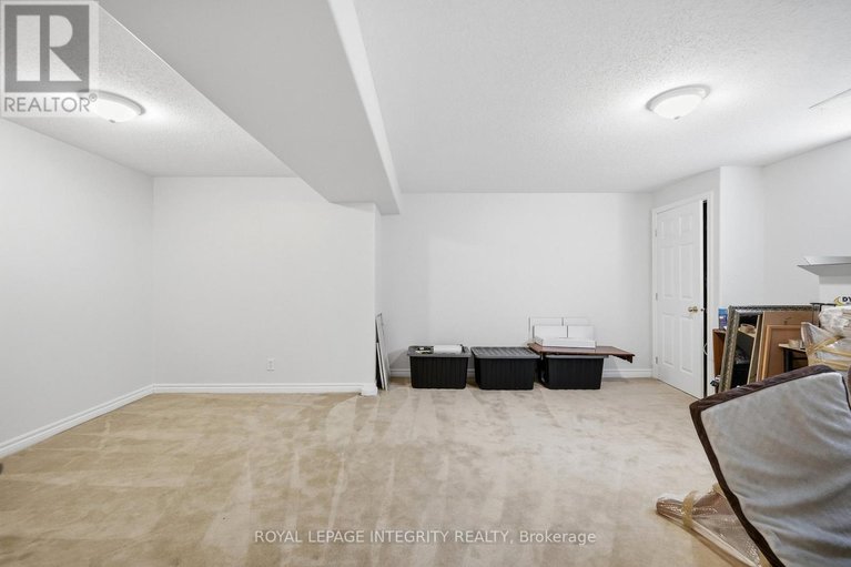 29578408/44-harry-douglas-drive/stittsville-central/ottawa/ontario/K2S1Z3_30