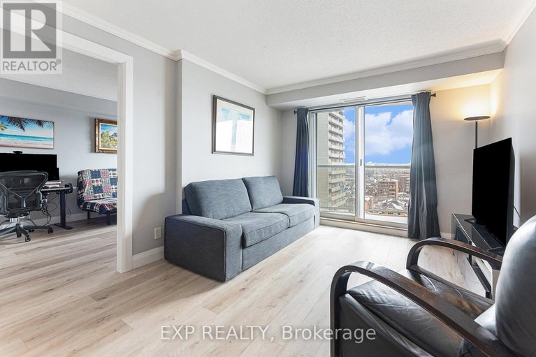 28439582/1106-429-somerset-street-w/ottawa-centre/ottawa/ontario/K2P2P5_4