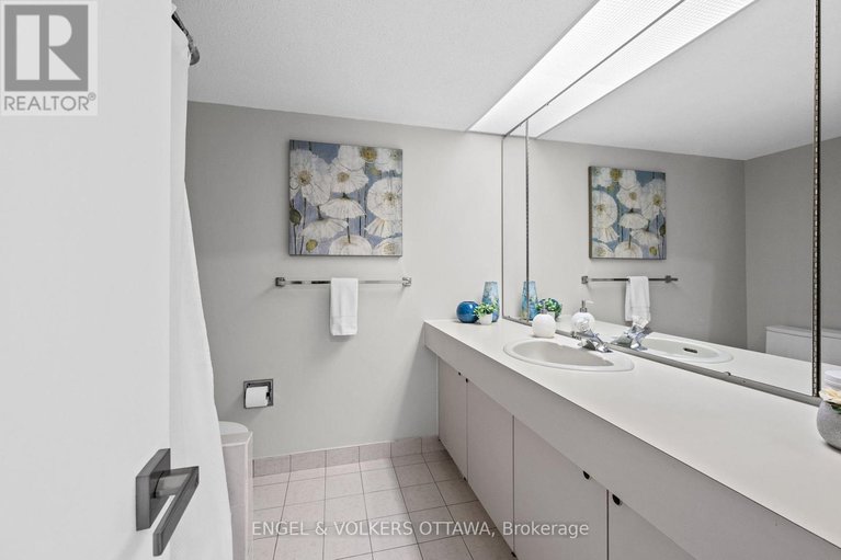 28819601/35-35-belvedere-crescent/lindenlea/ottawa/ontario/K1M0E5_29