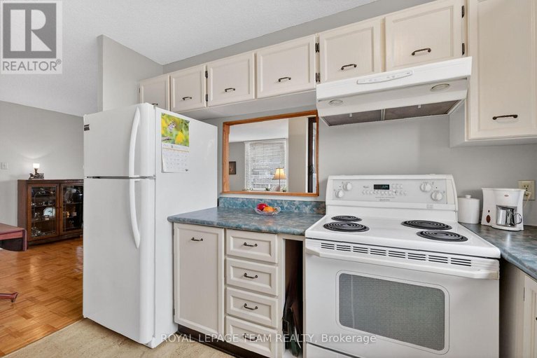 29467731/601-40-arthur-street/west-centre-town/ottawa/ontario/K1R7T5_21