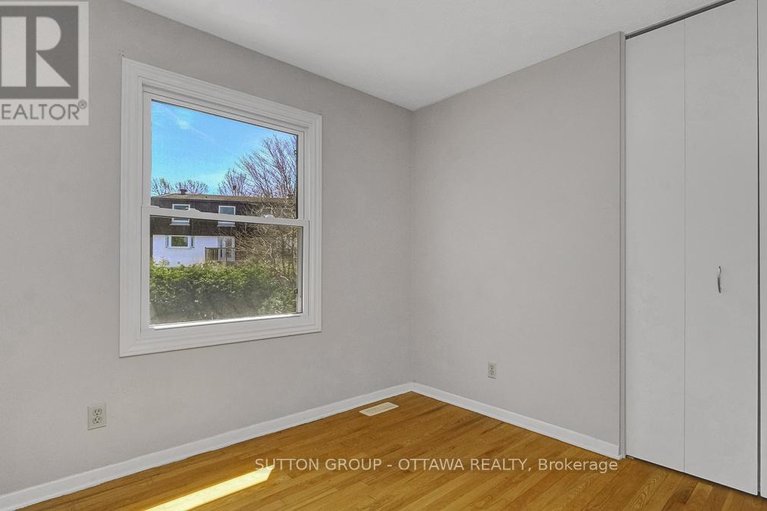 29636036/38-beaver-ridge/city-viewskylinefisher-heightsparkwood-hills/ottawa/ontario/K2E6C7_31