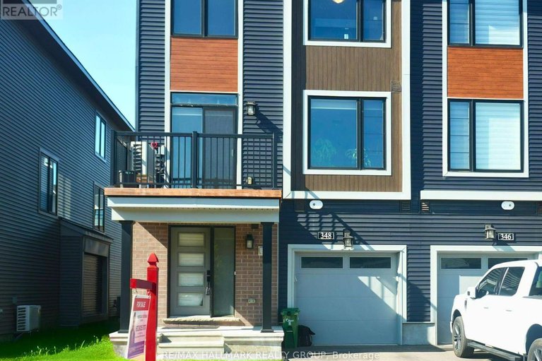 28933930/348-raheen-court-ottawa-circuit/half-moon-bay/ottawa/ontario/K2C3H2_1
