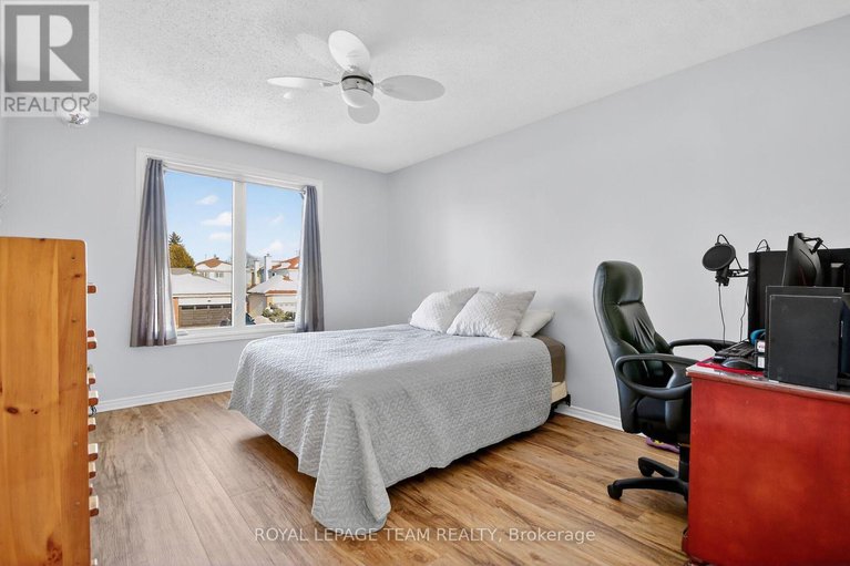 29430721/1604-proulx-drive/fallingbrookpineridge/ottawa/ontario/K4A1T5_28