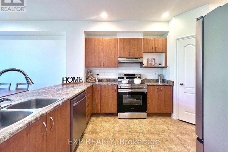 28928312/457-foxhall-way/bridlewood/ottawa/ontario/K2M0G2_12