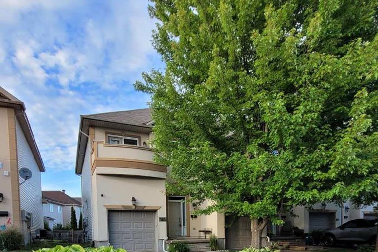 28387395/965-gosnell-terrace/fallingbrookgardenway-south/ottawa/ontario/K4A5C5_2