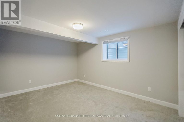 29363800/896-sendero-way/remainder-of-stittsville-area/ottawa/ontario/K2S2W8_45