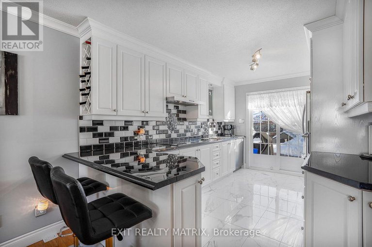 29320143/443-christine-street/hawkesbury/hawkesbury/ontario/K6A3P7_12