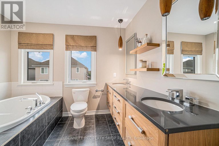 29034502/1870-maple-grove-road/stittsville-north/ottawa/ontario/K2S0W3_17