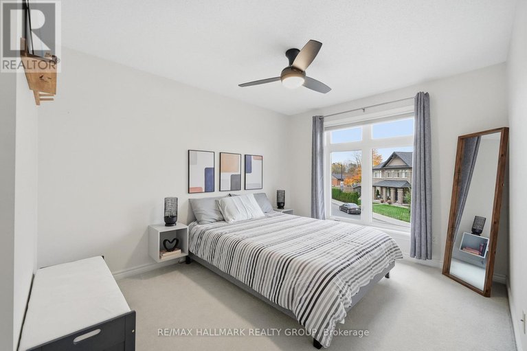 29091060/314-melodie-street/mer-bleuebradley-estatesanderson-park/ottawa/ontario/K1W0H9_25