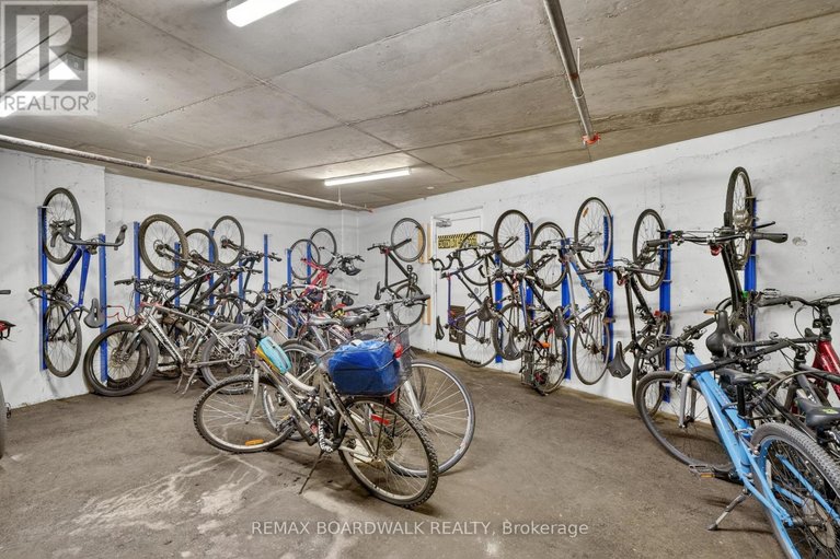 29486780/116-316-bruyere-street/lower-town/ottawa/ontario/K1N0C3_27