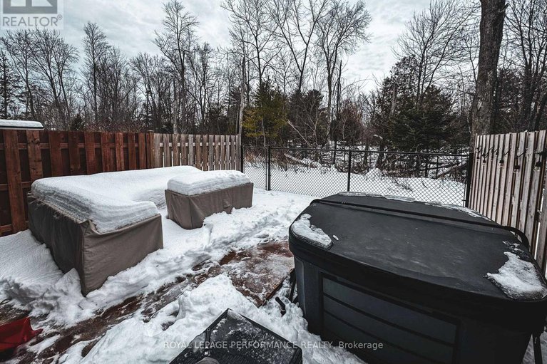 29230409/129-dion-avenue/town-of-rockland/clarence-rockland/ontario/K4K0M2_29