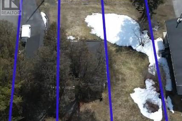 29411568/1215-klondike-road-s/morgans-grantsouth-march/ottawa/ontario/K2W1E1_30