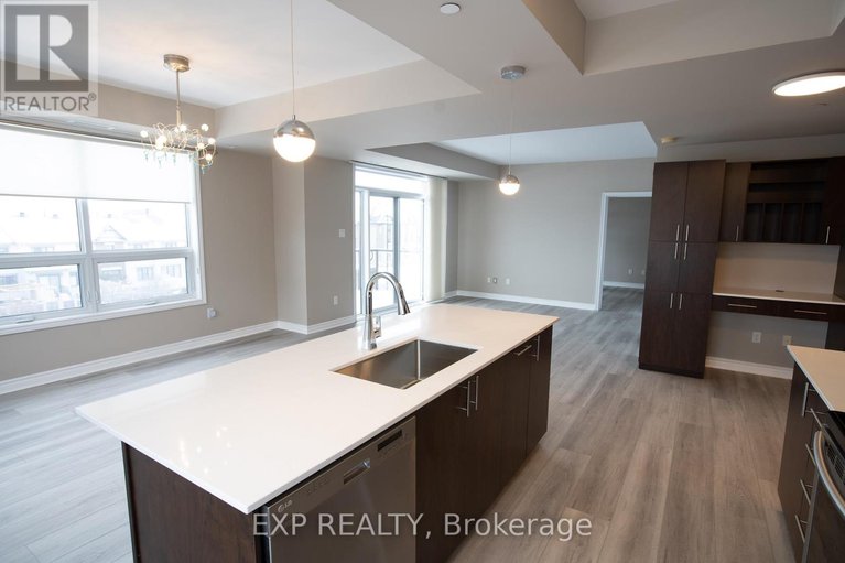 29264744/305-301-bayrose-drive/strandherd/ottawa/ontario/K2J5W3_6