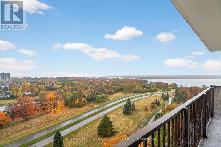 29029131/1702-1195-richmond-road/woodroffe/ottawa/ontario/K2B8E4_29