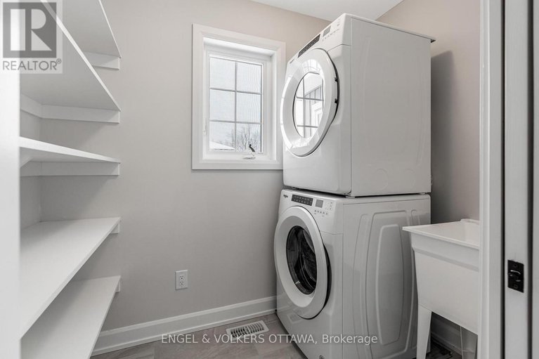 28591780/683-fisher-street/north-grenville-twp-kemptville-south/north-grenville/ontario/K0G1J0_28