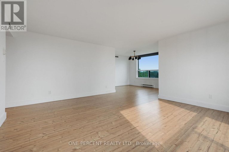 28456038/610-215-parkdale-avenue/mechanicsville/ottawa/ontario/K1Y4T8_21