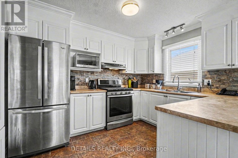 29360558/212-sandra-crescent/town-of-rockland/clarence-rockland/ontario/K4K1R9_11