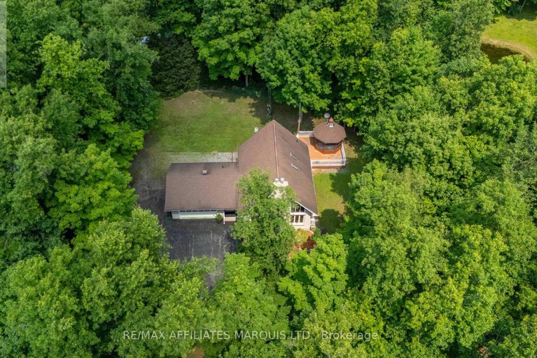 28562923/5454-nine-mile-road/south-glengarry-charlottenburgh-twp/south-glengarry/ontario/K0C1S0_36