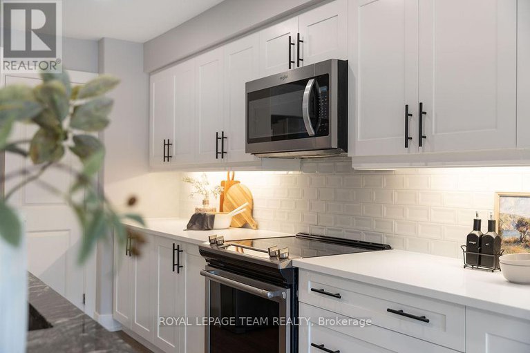 28963123/321-proud-walk/stittsville-south/ottawa/ontario/K2S2L6_14