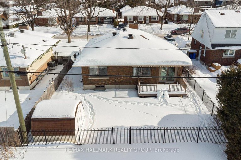 29339650/2004-dorval-avenue/elmvale-acres/ottawa/ontario/K1G2N8_27