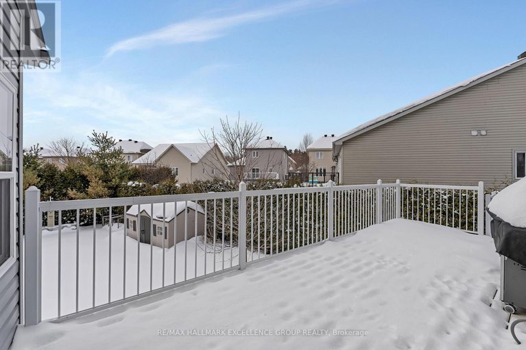 29364822/313-quartz-avenue/town-of-rockland/clarence-rockland/ontario/K4K0A2_45