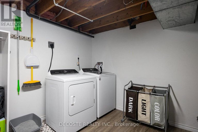 29524122/15-marlborough-street/maxville/north-glengarry/ontario/K0C1T0_24