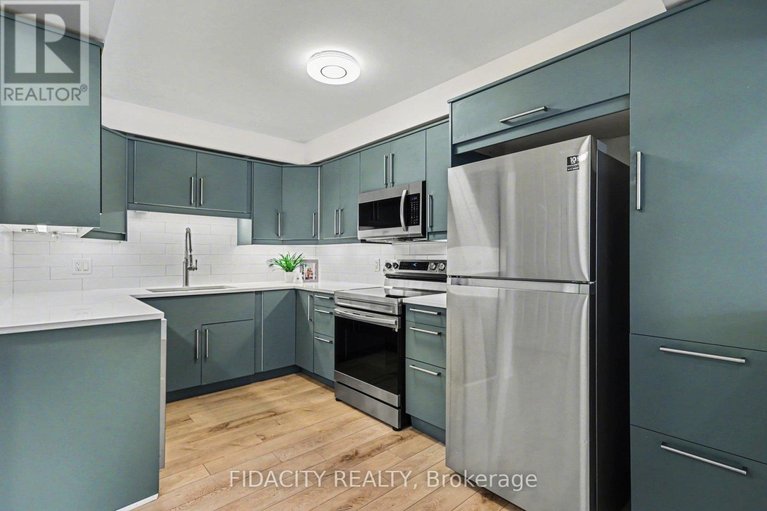 29538560/1-kathleen-crescent/stittsville-central/ottawa/ontario/K2S1L6_11