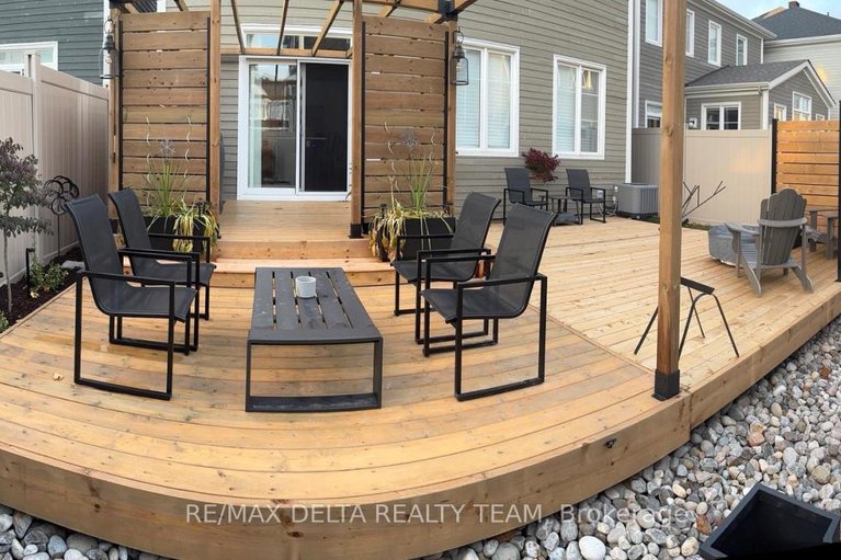 29091416/58-hackamore-crescent/goulbourn-twp-from-franktown-rdsouth-to-rideau/ottawa/ontario/K0A2Z0_37