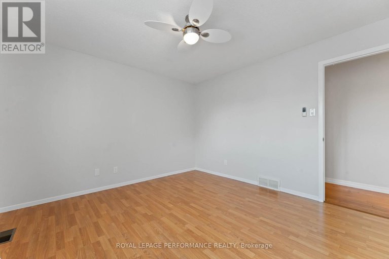 29210291/6345-mattice-avenue-n/chateauneuf/ottawa/ontario/K1C2G1_31