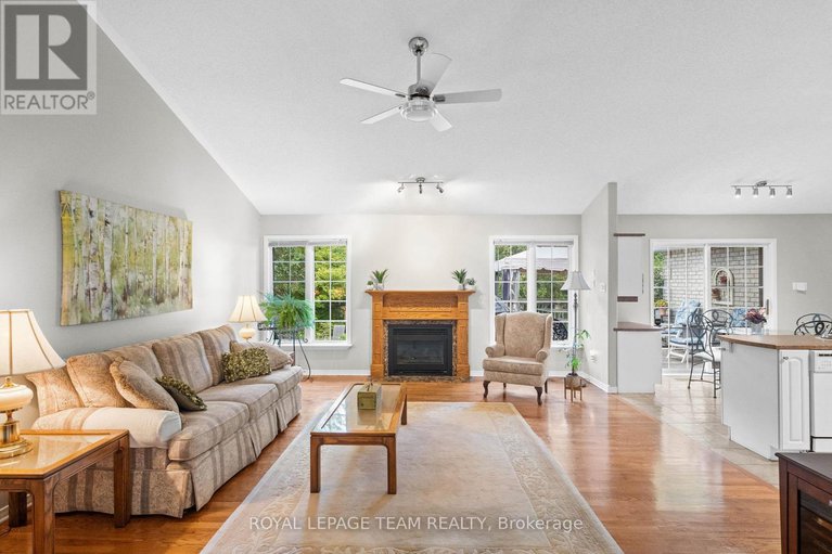 28816789/6825-sunset-boulevard/greely/ottawa/ontario/K4P1M6_8