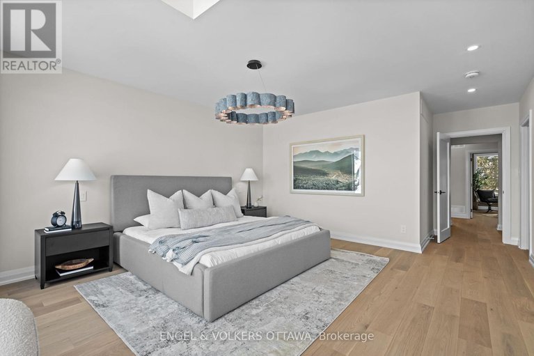 27914268/51-ross-avenue/ottawa-west/ottawa/ontario/K1Y0N4_23