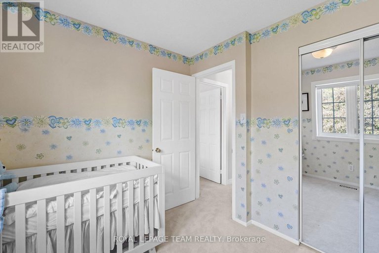 29026359/23-glacier-street/on-the-green/ottawa/ontario/K2J2M7_25