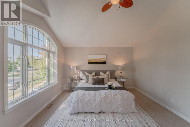 28879504/141-steeple-chase-drive/bridlewood/ottawa/ontario/K2M2Z5_24