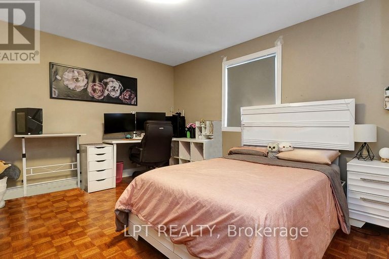 29603325/624-pleasant-park-road/playfair-park/ottawa/ontario/K1H5N5_35