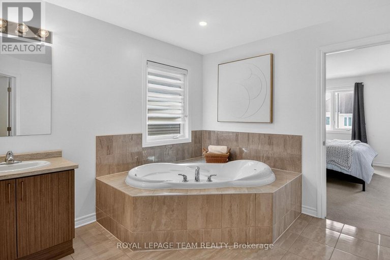 29514500/12-kinetic-way/cedargrovefraserdale/ottawa/ontario/K2J0C9_27