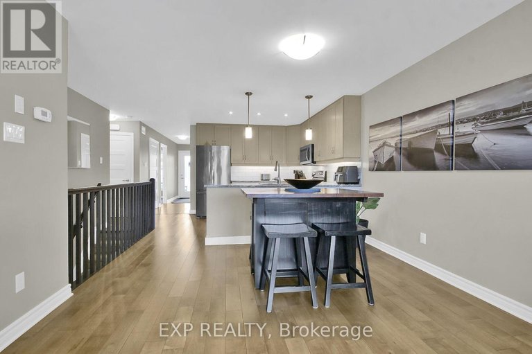 29685319/374-honeyborne-street/mississippi-mills-ramsay-twp/mississippi-mills/ontario/K0A1A0_11