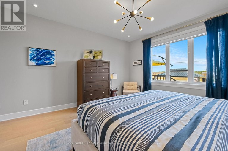 29456142/133-johanna-street/almonte/mississippi-mills/ontario/K0A1A0_25