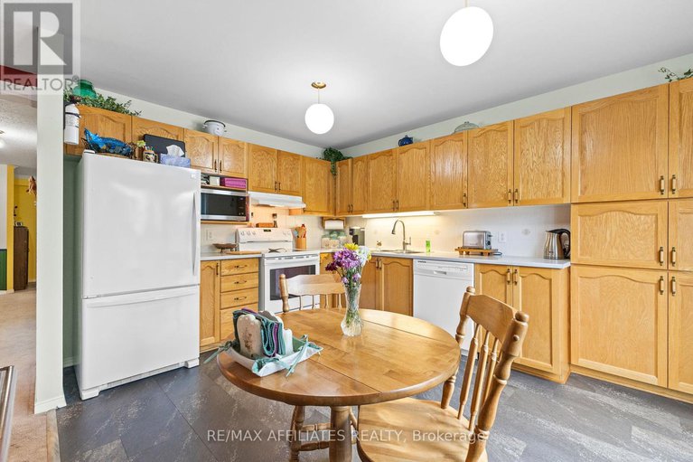 28576785/176-windhurst-drive/barrhaven-east/ottawa/ontario/K2G6J4_10