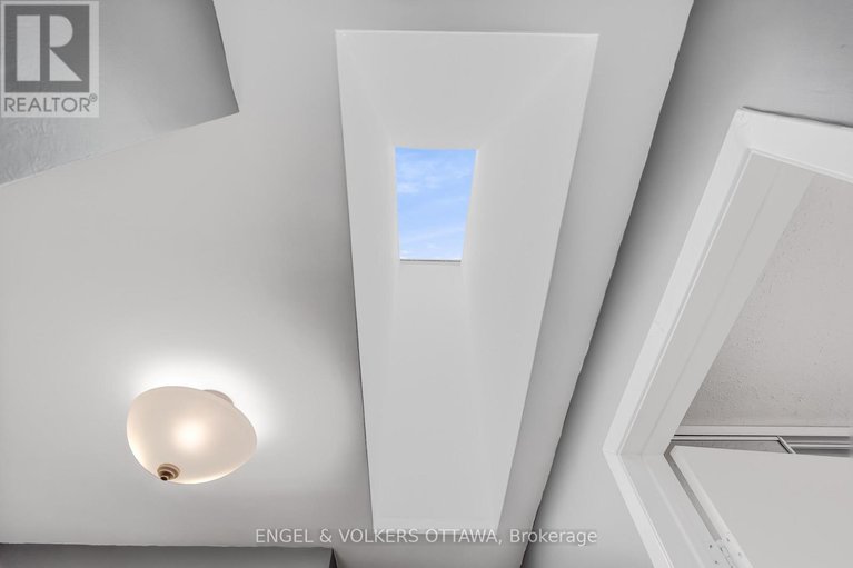 29653718/44-1152-des-forets-avenue/convent-glen-north/ottawa/ontario/K1C5K6_29